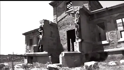 Slaves of Sirius - DVD