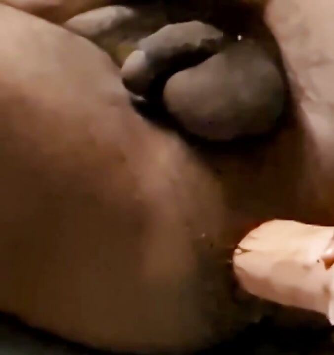 Dia 5 Sissificação E Tomar Um Dildo Branco Grande Com Ejaculação Sissy No Minuto 4