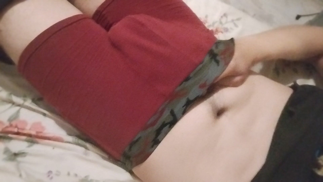 Hot masturbation in bed