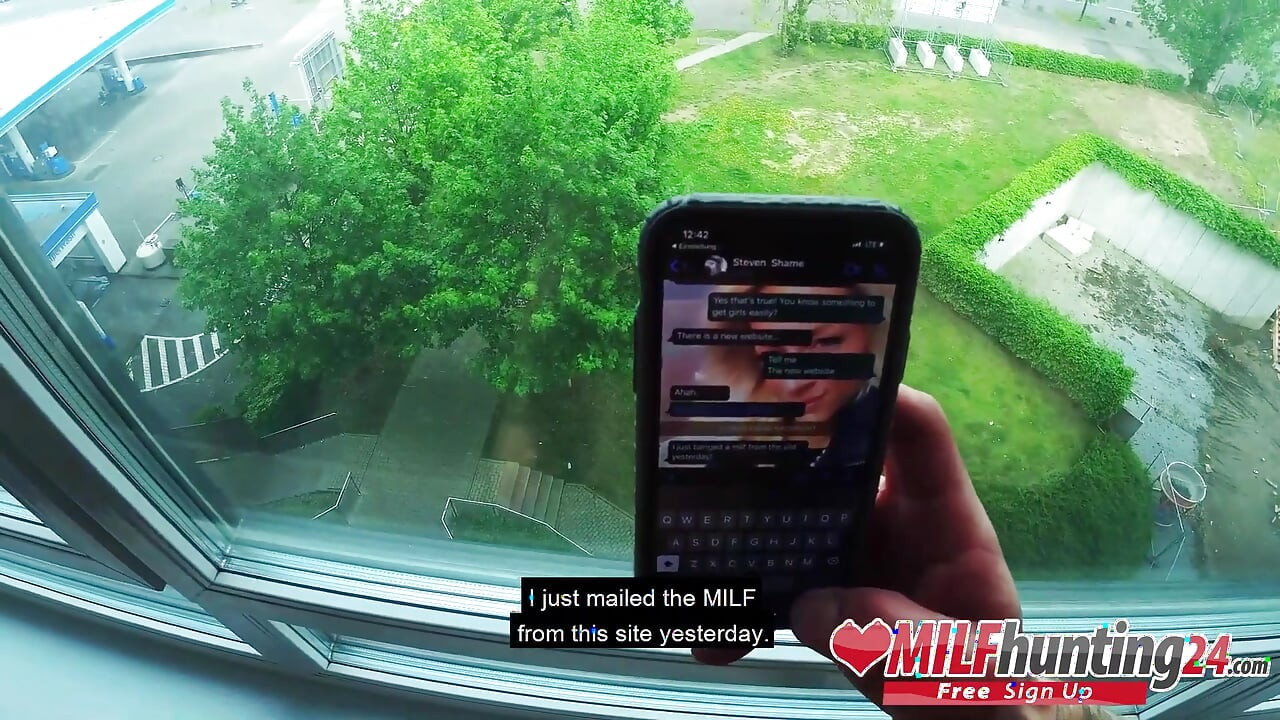 The MILF Hunter Hunts Down a Raunchy Gothic MILF and Bangs Her in His Fuck Flat