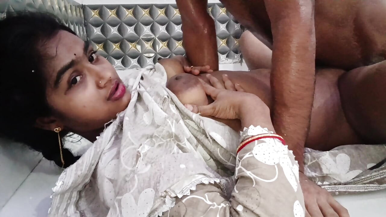 Het Sudipta Bhabi Ki Zabardast Chudai - Big Boobs Press Doggy Style, säsong -2