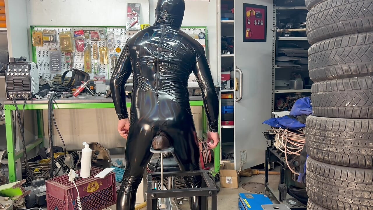 Garage Gimp Fucking machine Bam Dildo + 7.6 cm 40cm Long monster