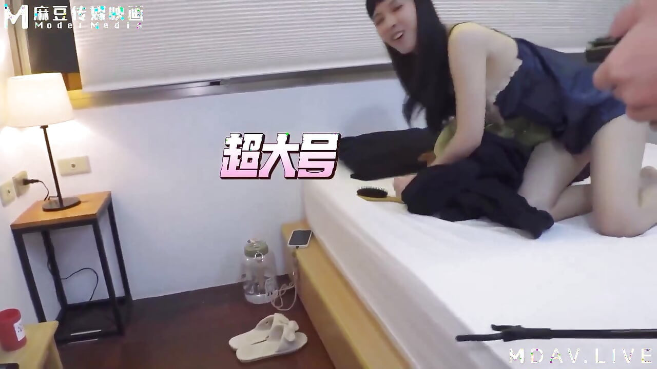 Mtvq1-Ep15 여배우의 집에 대한 습격 / 문제 15 / 택배 의붓 형제를 유혹하는 작은 장난감 배달에 물건
