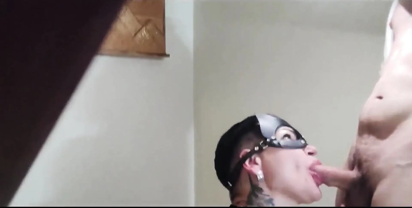 火辣遭遇角色扮演然后热口交和阴户啪