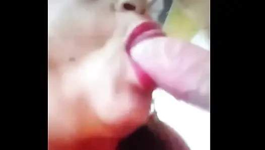 Merhaba, benim adım Maria