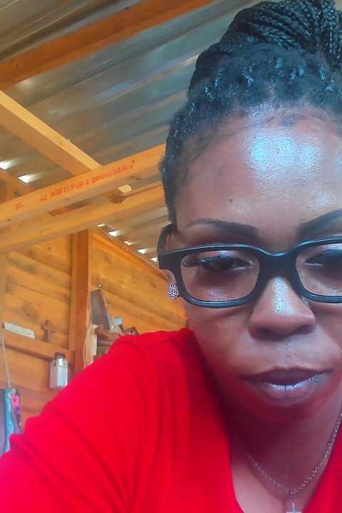 Role-play Naughty Stepmother with Big Booty