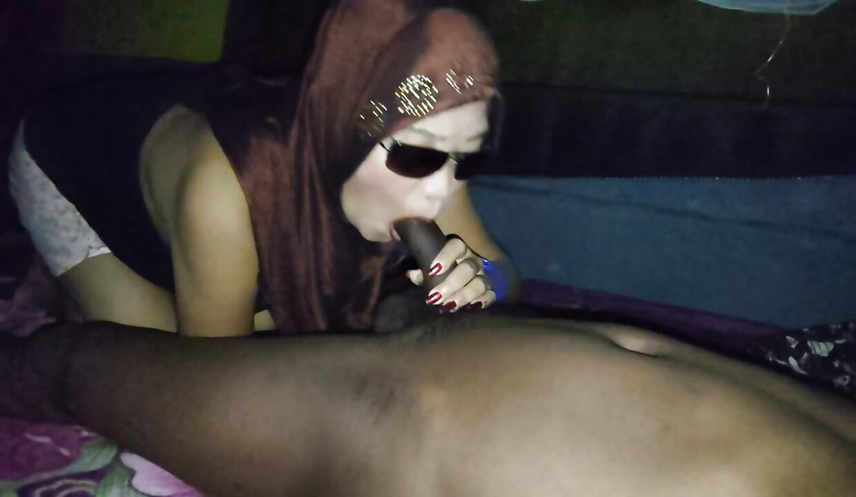 Horny Nepal girl gives sloppy blowjob with surprise oral creampie & cum in mouth CIM - Asian