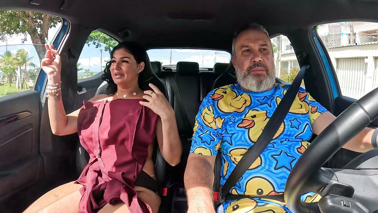 Die freche kleine Caah trampte eine fahrt in recife und ließ ihren engen kleinen arsch am Olinda beach benutzt werden