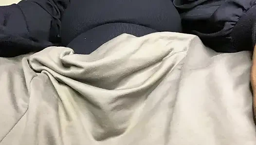 Pacar Tamil berbicara dia membutuhkan seks sambil colok