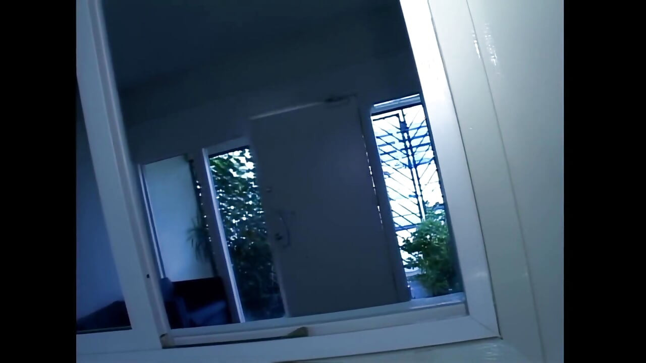 レズビアンのリミングとアソコ舐めの組み合わせ