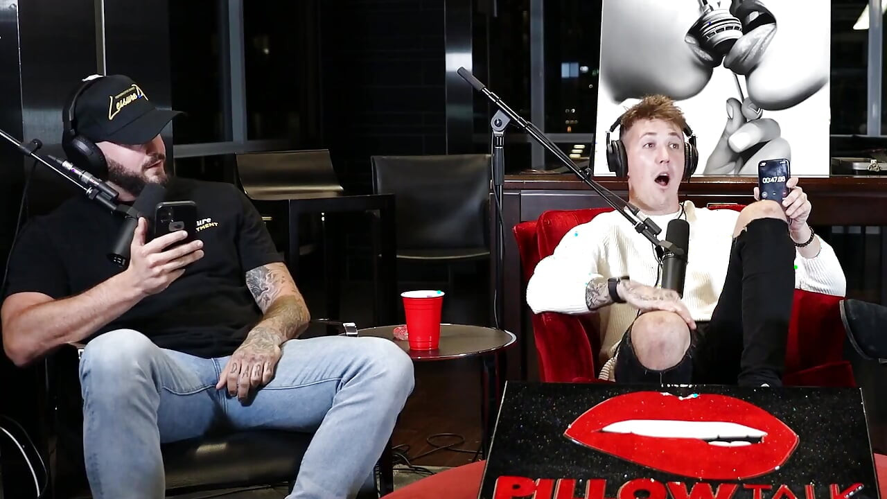 Greg O'gallagher újra itt van, hogy házassági tanácsadást adjon a fiúknak! Pillow Talk S01e21