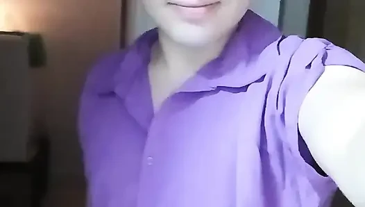 tired of searching for his dream wife he becomes his own wife
