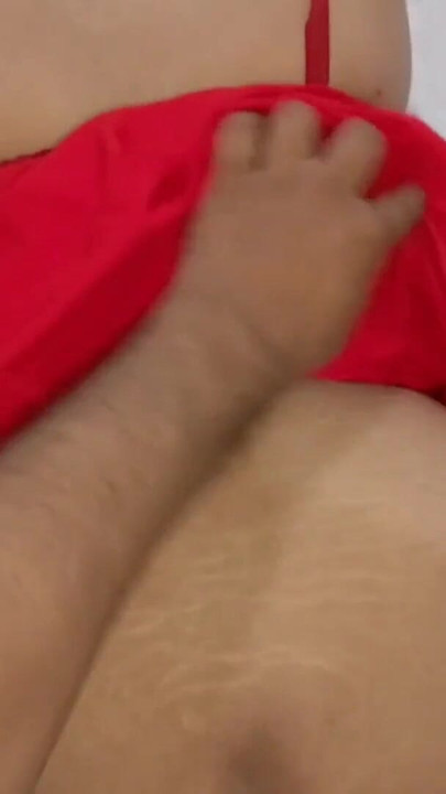 Powerful moment from "Indian Aunty and Bhabhi always best"