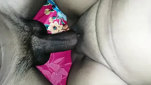 Cewek itu pengen spermaku