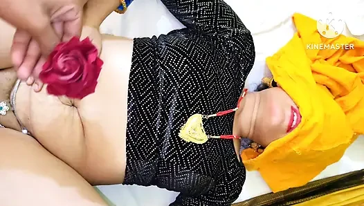 Gulab wali bhabhi ki apne malik ke bete se chudai