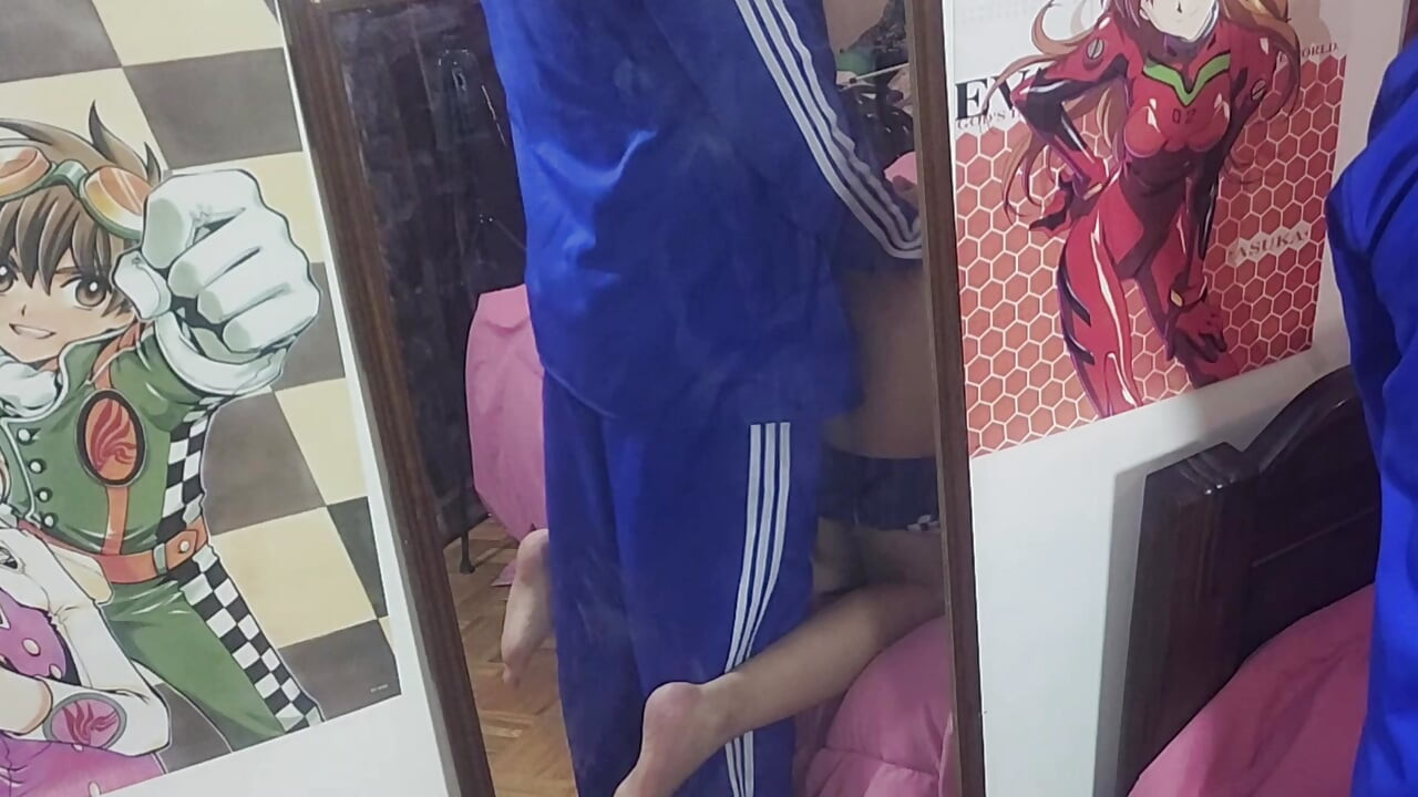 גרמתי לה לקנא ואז עשיתי לה אהבה מול המראה