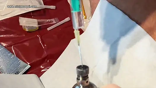 Dominatrix sahibe April - üretra bloğu