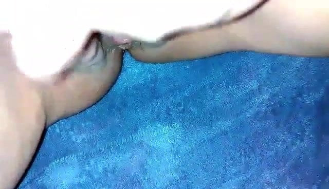 Ex Fingers her self