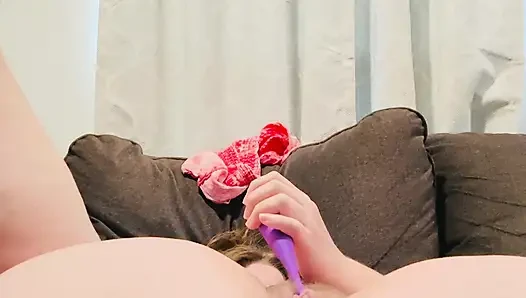 PAWG noktalı vibratör kullanıyor