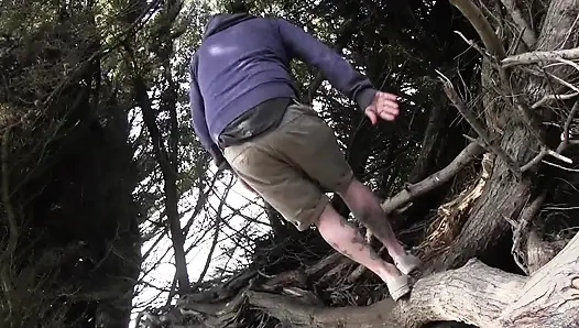 Lesbian colmek di luar ruangan lalu masturbasi solo dengan hitachi 2 adegan dalam 1