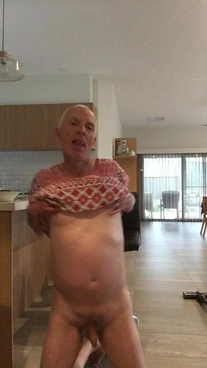 I am an old sissy faggot