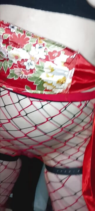 Isteri pelacur bertokok menghisap lagi