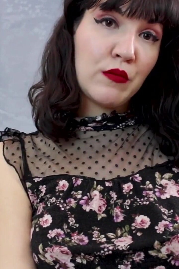 Mẹ kế liếm đít ảo pov