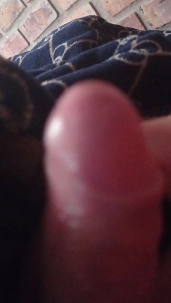 Sexo anal por primera vez con muchos juguetes y semen