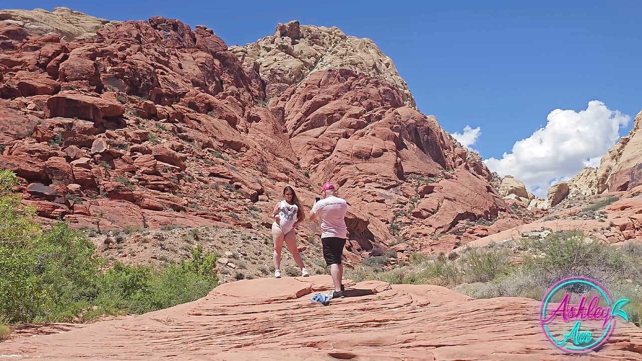 Sessão de fotos nos bastidores - Ashley no Red Rock Canyon