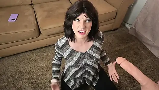 Kızgın üvey anne üvey oğlunun zorbalığına karşı