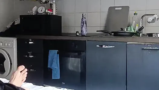 Hure lutscht immer meinen schwanz