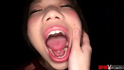 Nanako Hinata and Koharu Suck Each Other’s Nose Like a Drooling Pussy