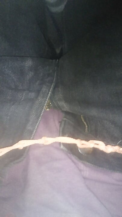 Watch me wiggle my penis