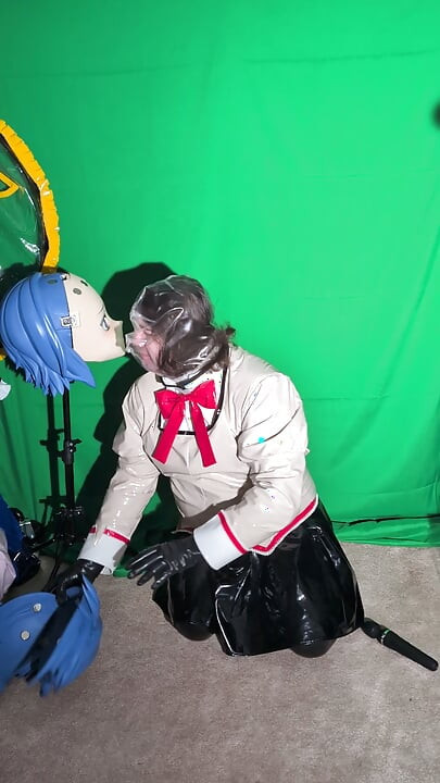 PVC Kigurumi Cosplayer Madoka Uniform Vibrator en Breathplay