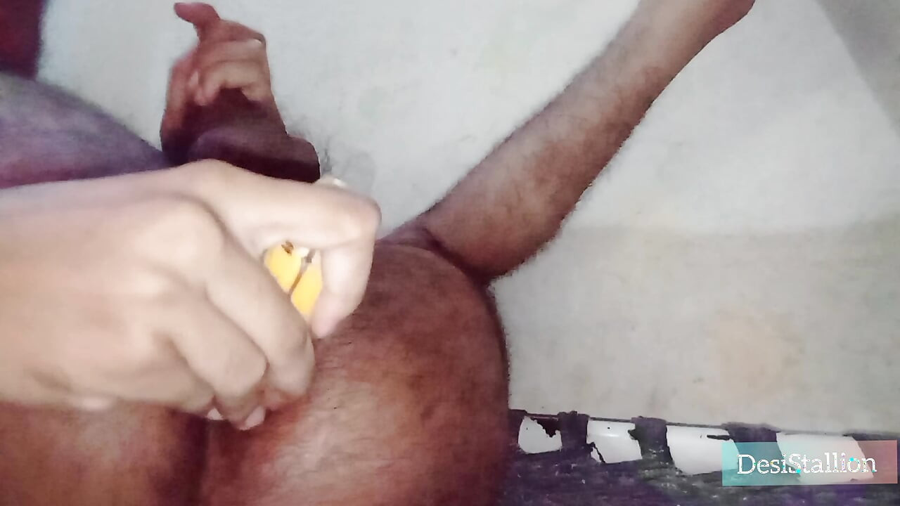 モーニングサプライズ - 目が覚めてムラムラしてバナナ🍌でお尻を犯した
