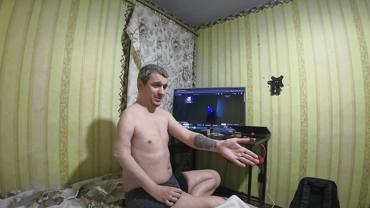 A wild blowjob with a cumshot in the pussy