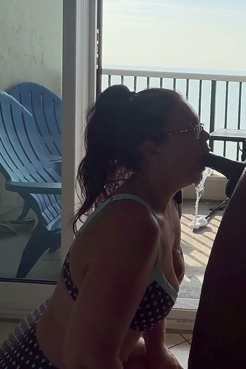 Sloppiananyc Ocean View Throat