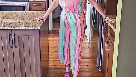 Voyeur Peek into Mommy at Home Alone Solo Wife vid clips from her OnlyFan Page Compilation