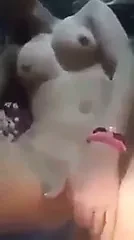 伊拉克熟女骑在鸡巴上