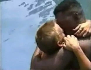 Pool kiss