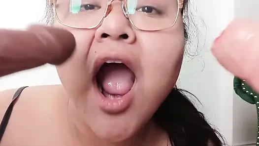 2dildos dees deesdeepthroat spitty gag eğitimi ile uzunluk ve gırtlak eğitimi