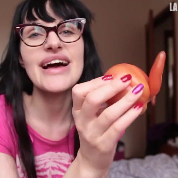 Pea cherry tomato to play with