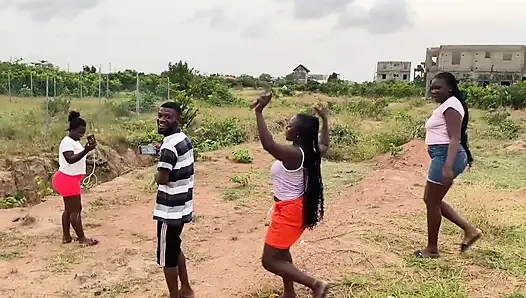 A YOUNG 19 YEAR OLDS NIGERIA GIRLS AND BOYS GO TO FUCK