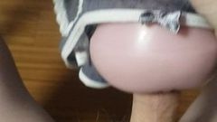 Che sextoy bằng quần lót của bạn gái thủ dâm