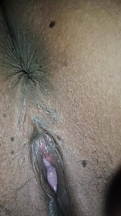 Sehr schöne Nahaufnahme der Muschi der Schwiegermutter