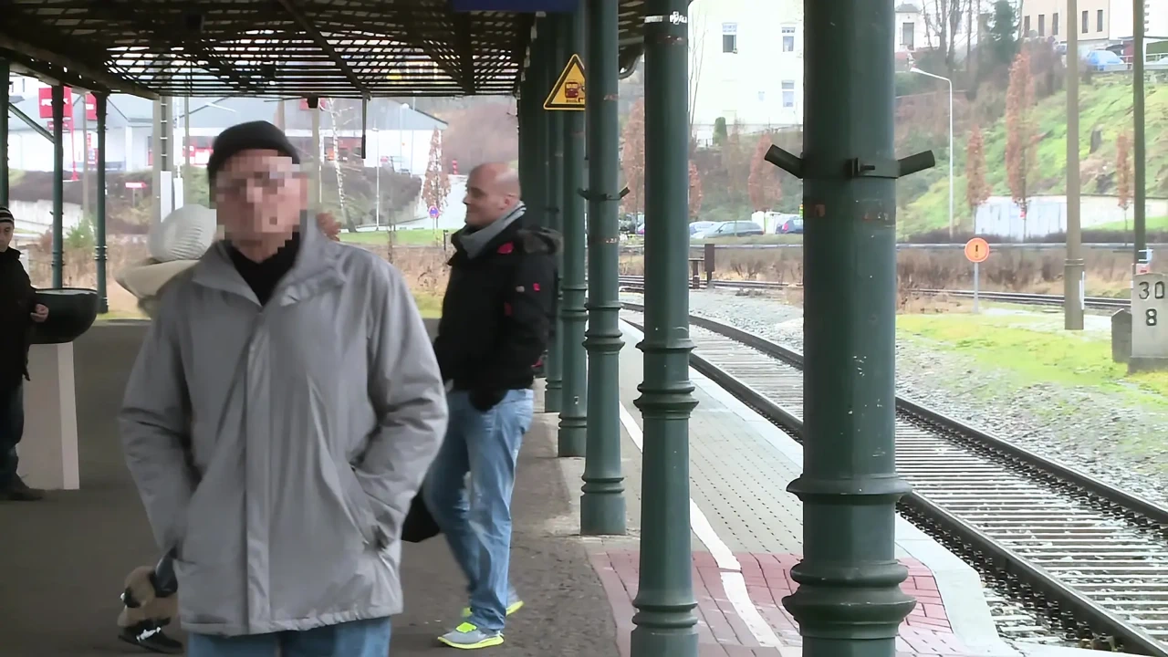 淫荡的圣诞派对狂欢性爱