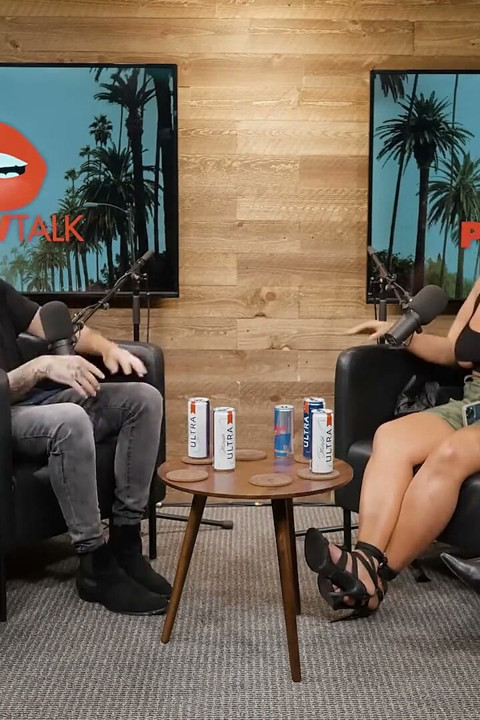 Alexas Morgan Has an＊l Orgasms