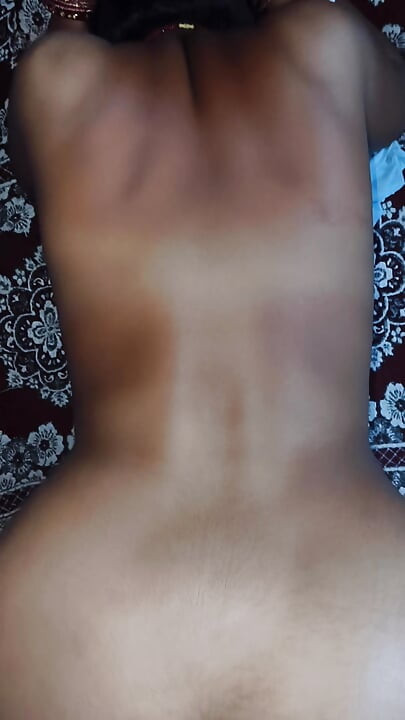 Sexy videos housewife ki Desi chudai