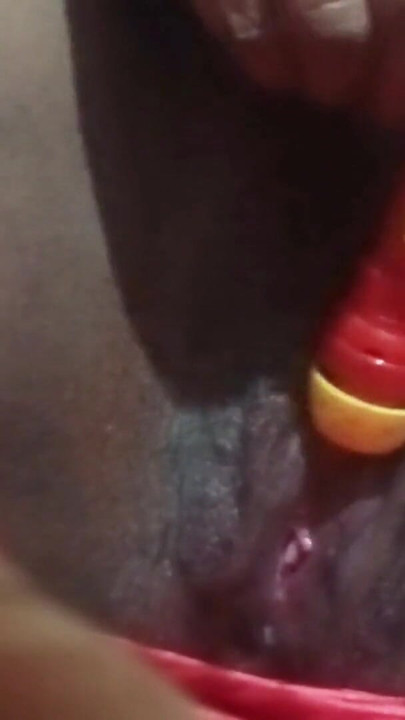 Best sri lankan teen girl pussy fuck solo video | Clip 1