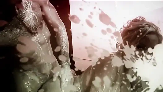 Büyük sert yarak arayan ateşli büyük memeli bir kaltak için vahşi ateşli seks